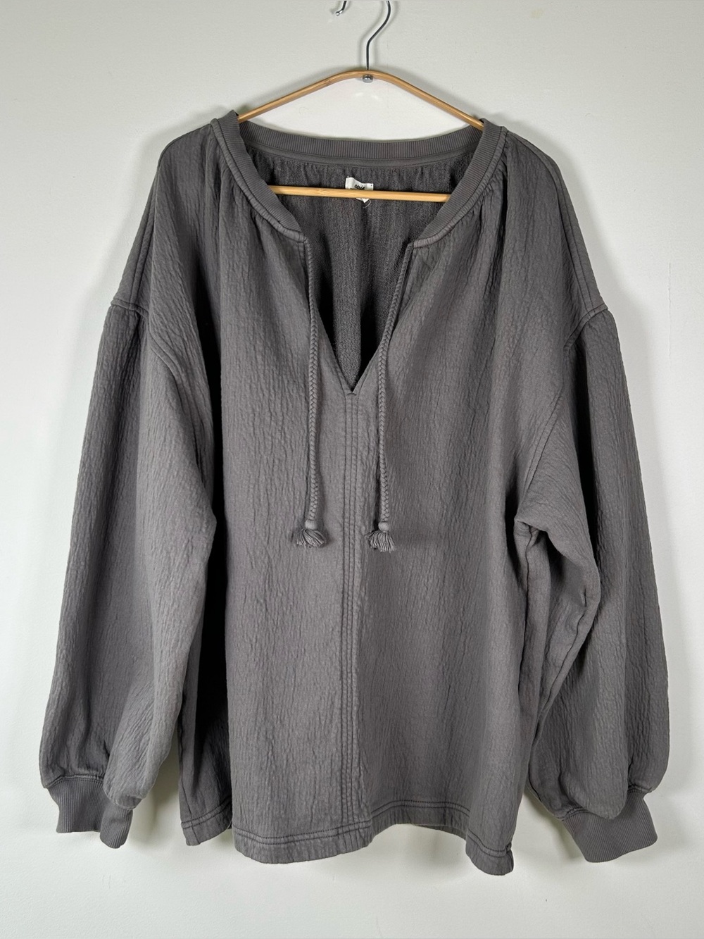 Aerie Sweatshirt Gray Oversized French Terry Tassel Balloon Sleeve Women’s Large